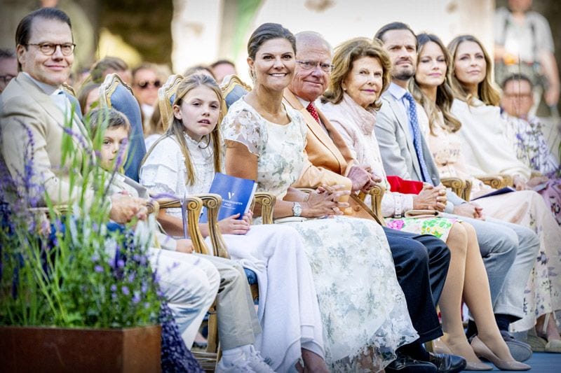 Victoria de Suecia, rodeada de su familia