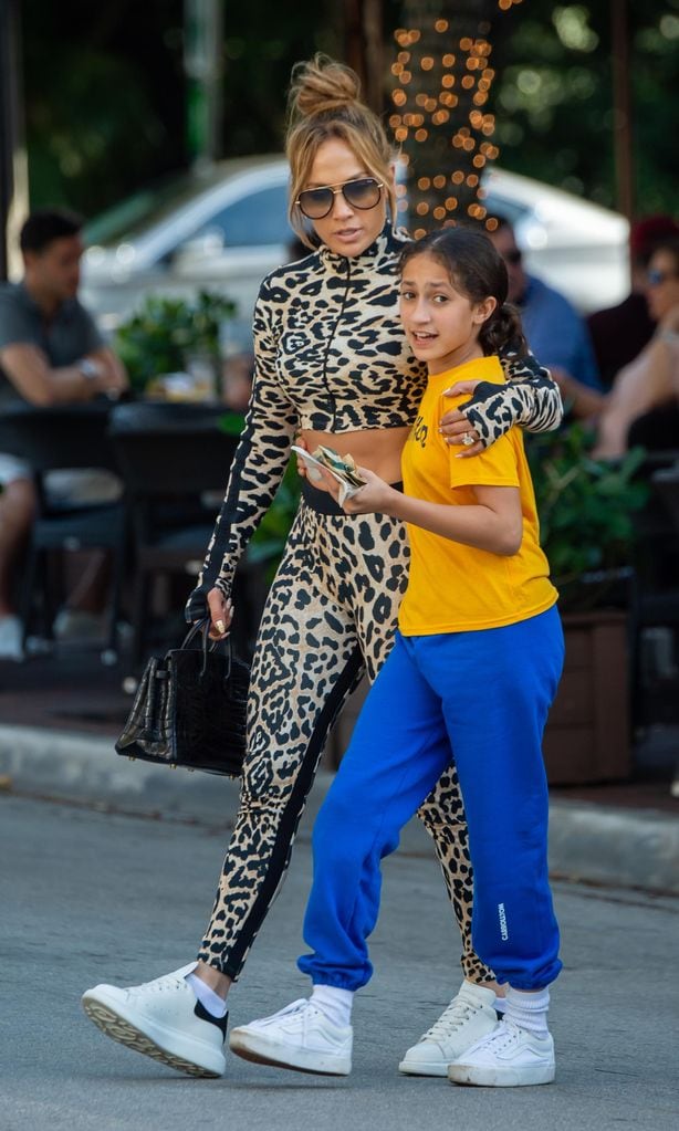 Jennifer Lopez y su hija Emme