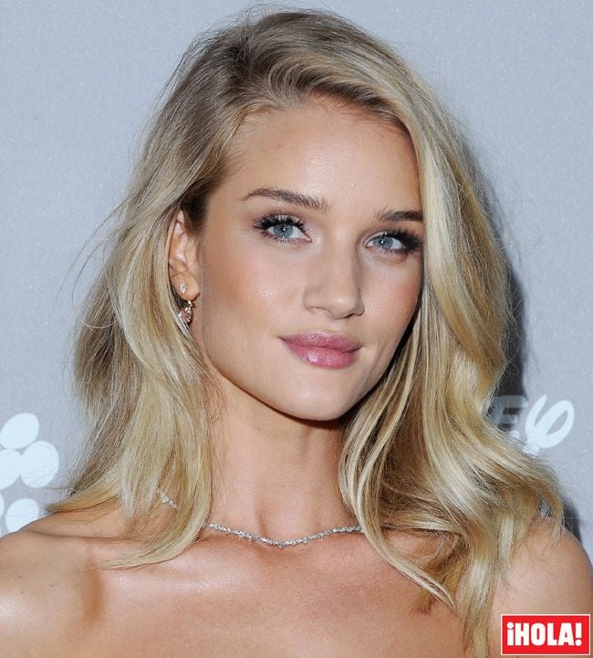 La top Rosie Huntington-Whiteley tiene una de las melenas más envidiadas
