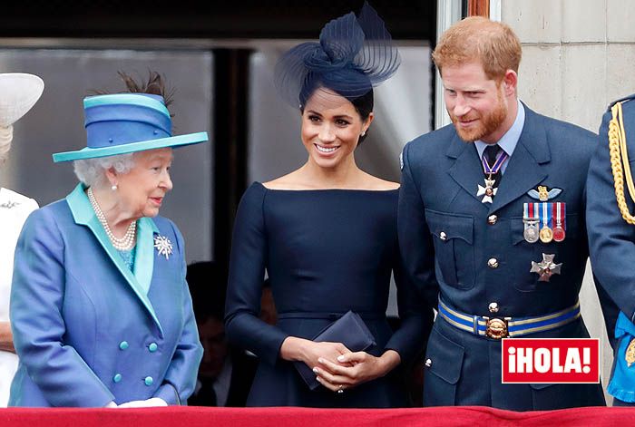 La Reina con los duques de Sussex