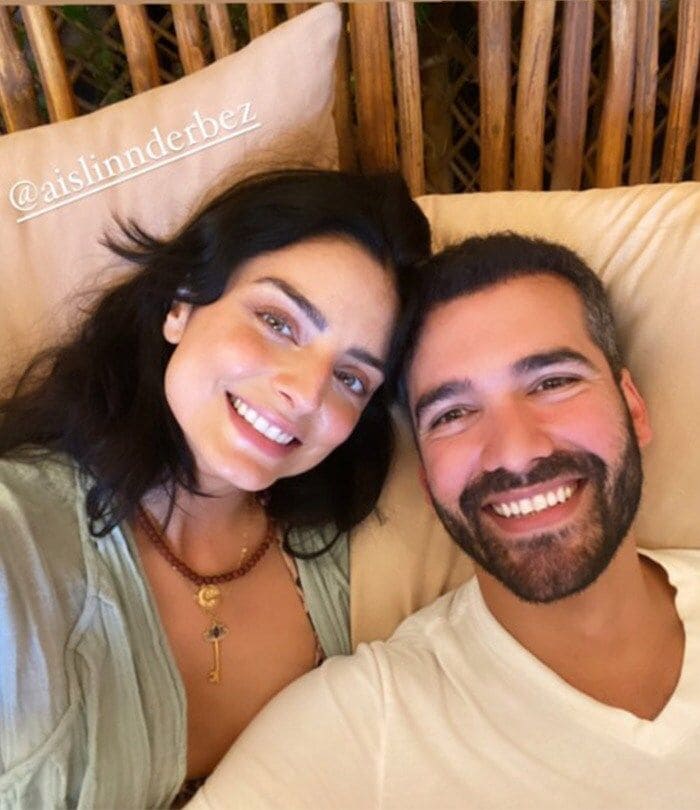 Aislinn Derbez y su novio