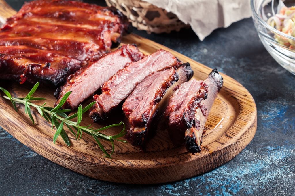 Las costillas que más se utilizan para asar son de vacuno o de porcino