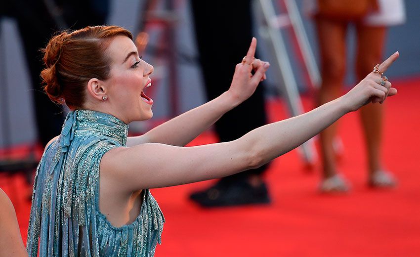 red_carpet_festival_cine_venecia_emma_stone_15a