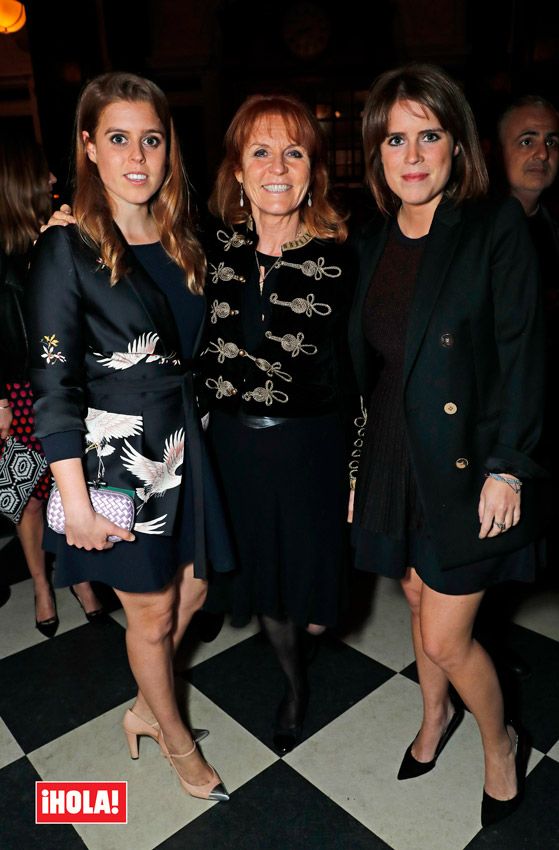 Sarah Ferguson, Beatriz de York y Eugenia de York