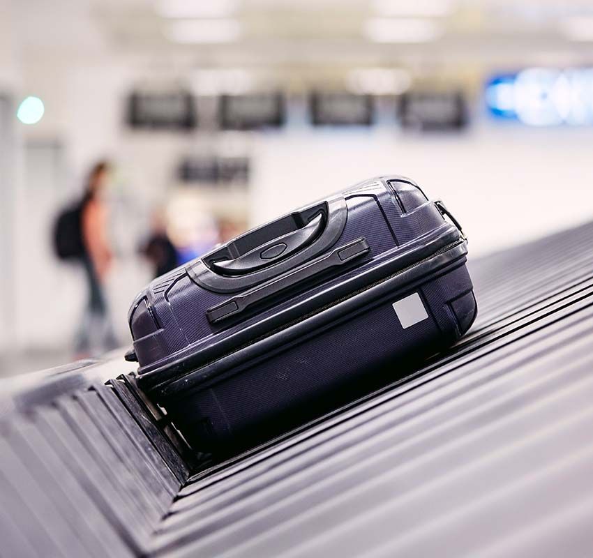 Trucos para no perder la maleta en el aeropuerto y qué hacer si la has perdido