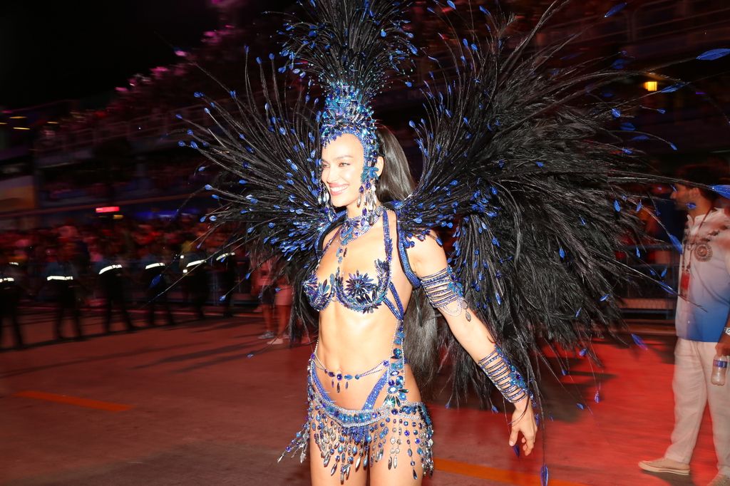 Irina Shayk hace su debut en el Carnaval de Río de Janeiro