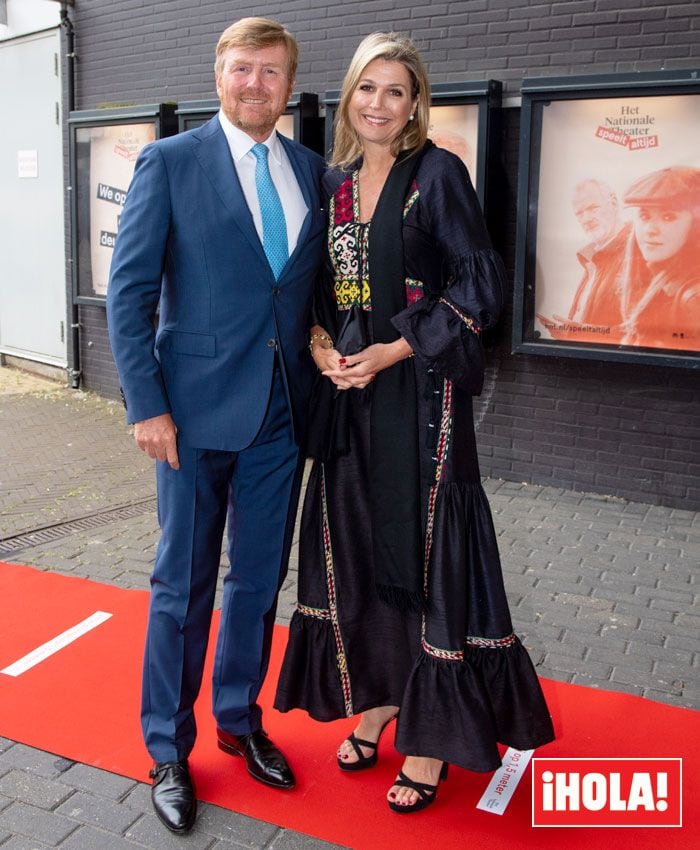 Máxima de Holanda y Guillermo de Holanda en el teatro