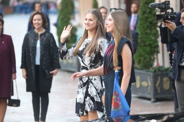 La princesa Leonor y la infanta Sofía, juntas tras dos meses en el concierto Premios Princesa de Asturias 2023