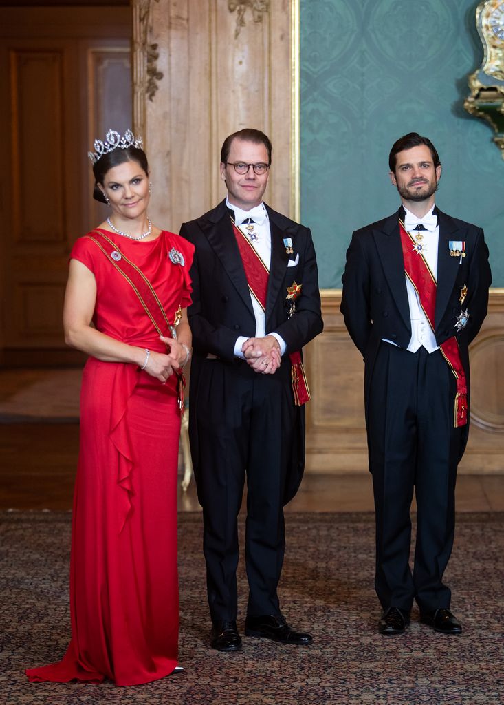 Victoria de Suecia, look de gala con vestido y tiara