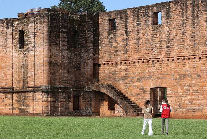 Letizia viaje Cooperación Paraguay