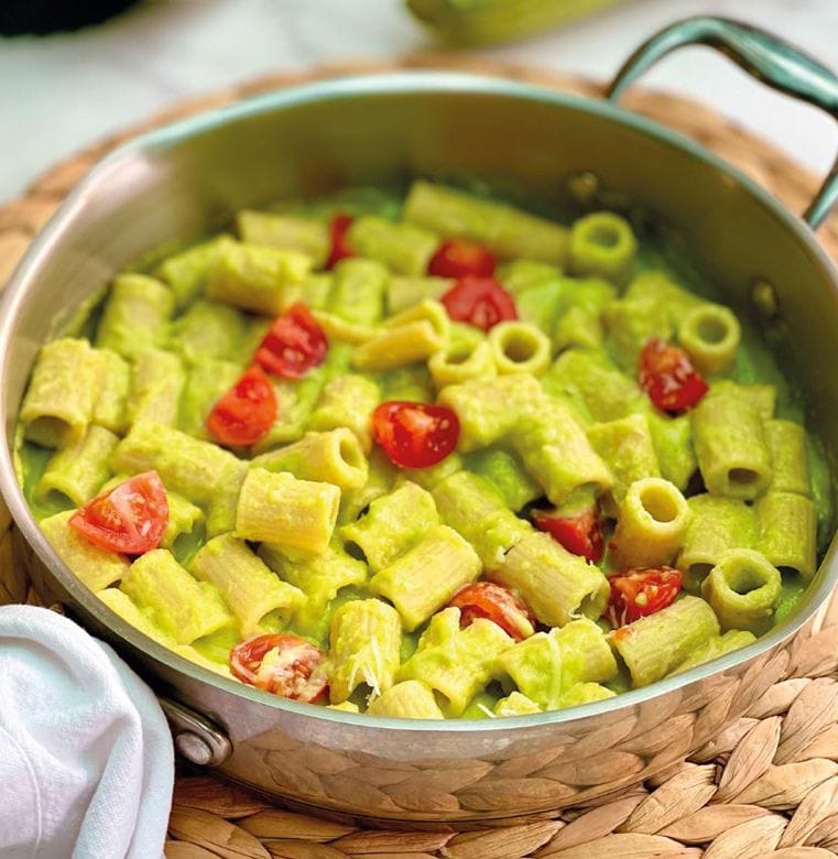 Rigatoni con crema de calabacín