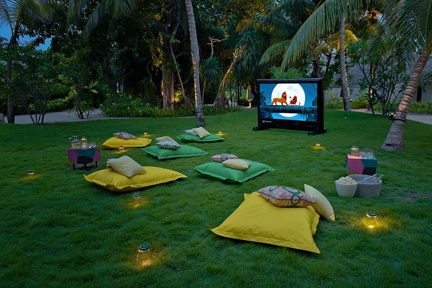 Cine al aire libre en Kanuhura Maldives