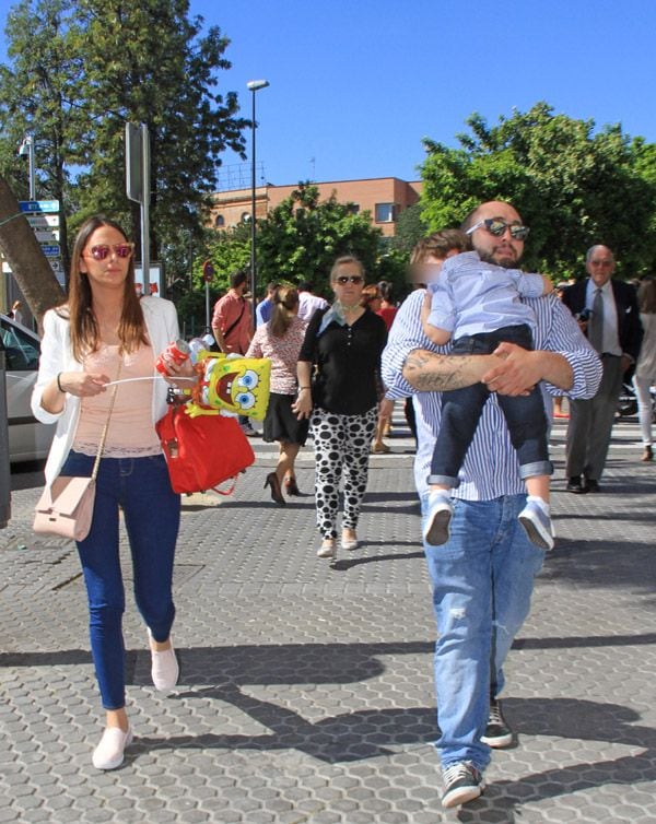 De momento no tienen fecha para la boda, pero como es lógico primero nacerá el bebé y luego se celebrará la boda: 'Nos gustaría que fuese en verano del año que viene'
