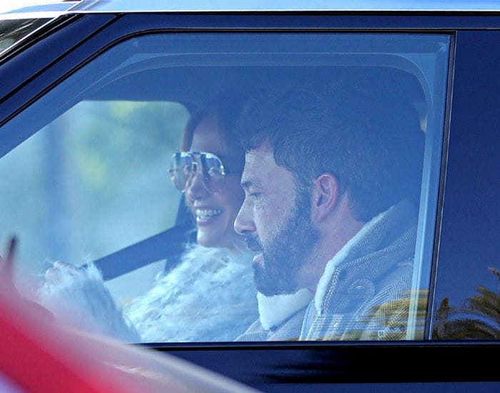 Jennifer Lopez y Ben Affleck en el coche