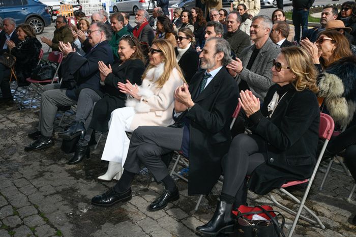 Ana Obregón y sus hermanos inauguran una calle con el nombre de su padre