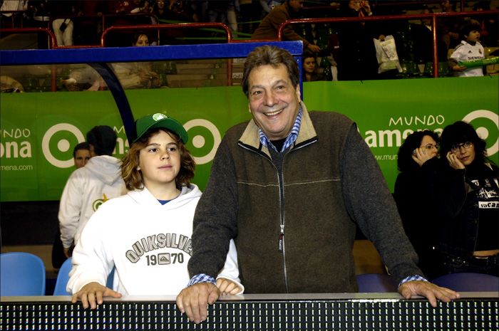 Daniel Sancho con su abuelo, Sancho Gracia