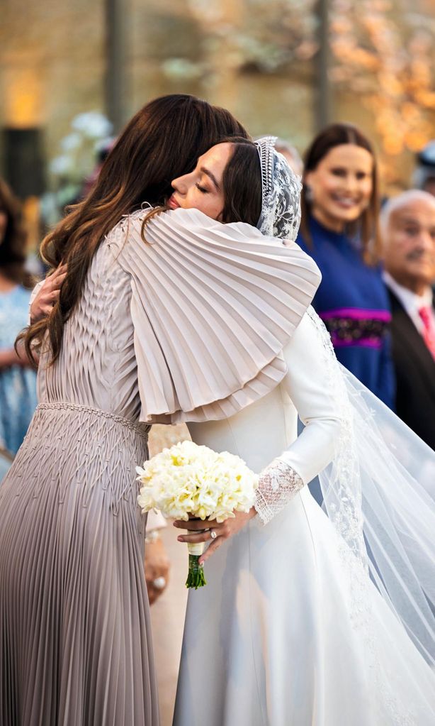 HO4103 Boda de Iman de Jordania