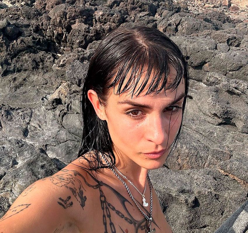 La playa es otro de los destinos en los que le gusta relajarse a la cantante Natalia Lacunza