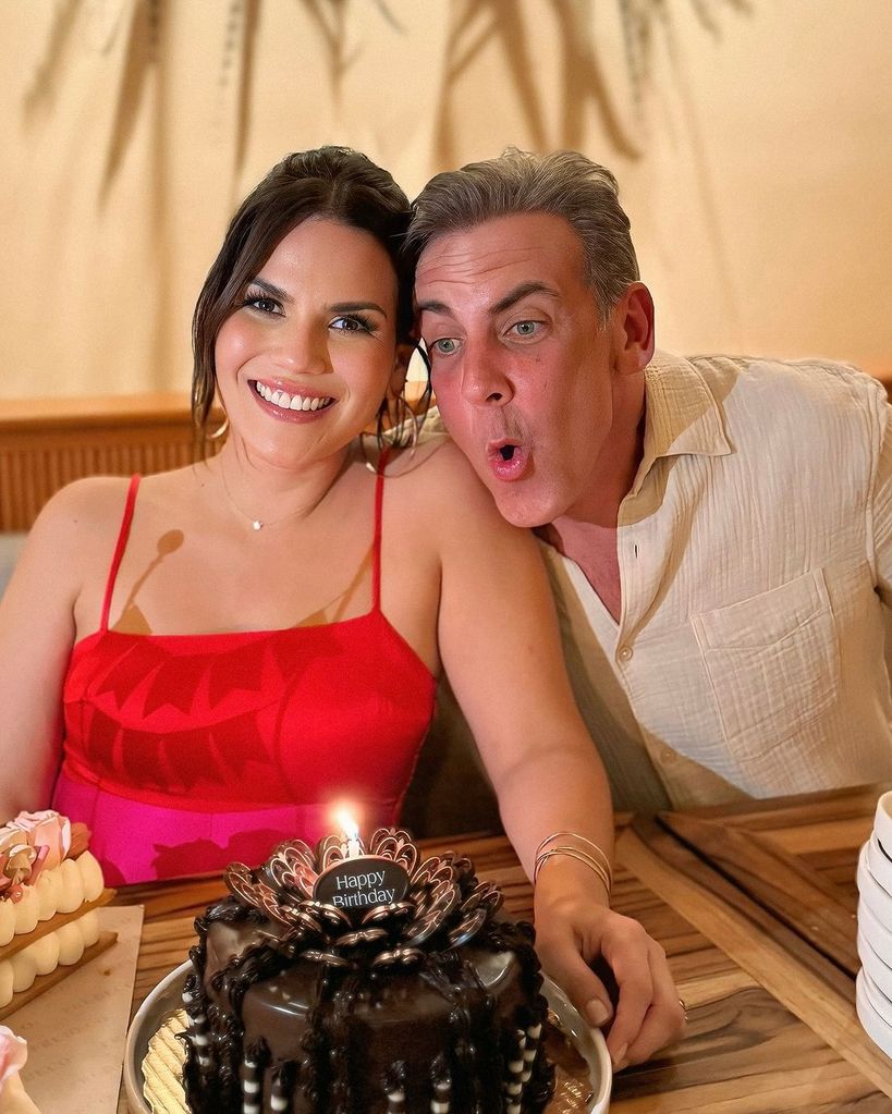 Carlos Ponce y Karina Banda