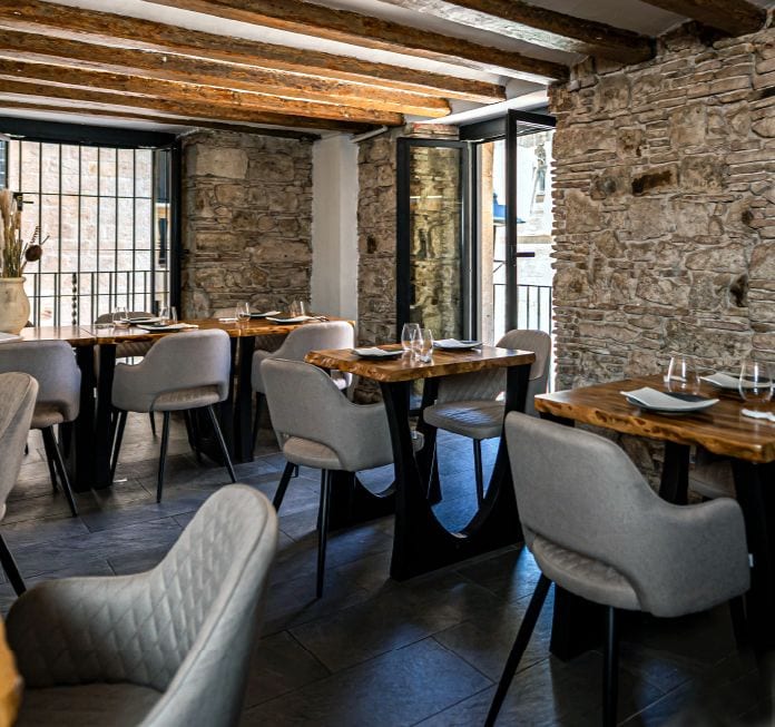 Comedor del restaurante L'antiquari Gastronòmic, en Barcelona