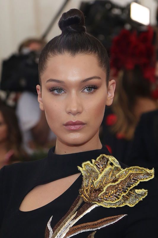 bella hadid 13a