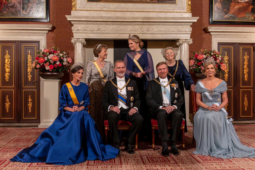 Rey Felipe, reina LEtizia, Guillermo de Holanda, Máxima de Holanda, Amalia de Holanda en una cena de Estado en Amsterdam el 17 de abril de 2024