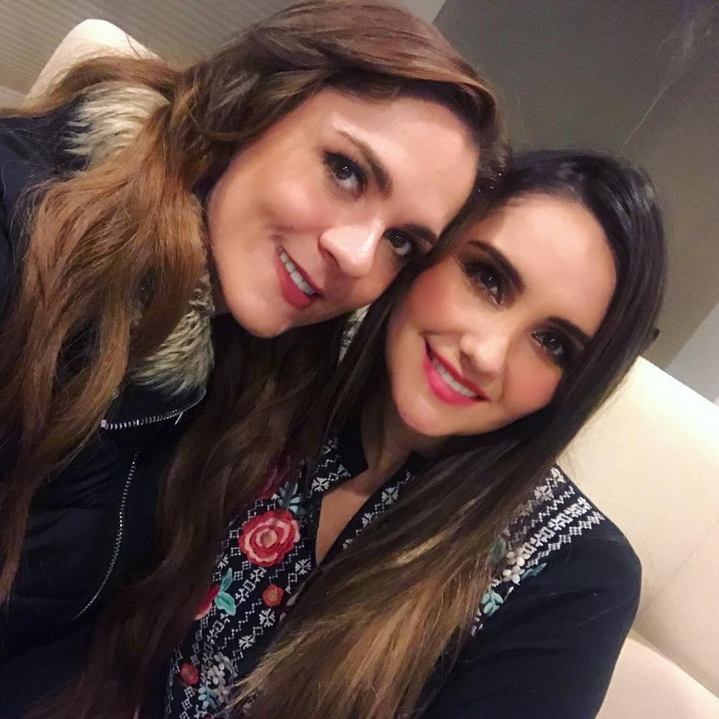 Zoraida Gómez y Dulce María