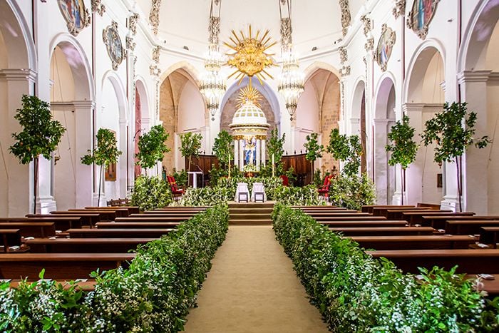 catedral de estilo gótico-catalán de Santa María de las Nieves de Ibiza decorada para Paola Fendi