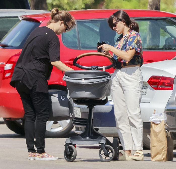 María Casado y Martina diRosso con su hija Daniela