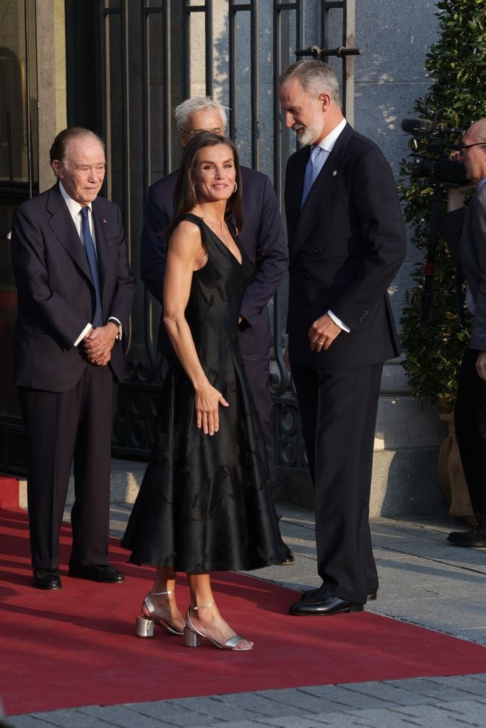 LOS REYES PRESIDEN LA INAUGURACION DE LA NUEVA TEMPORADA DEL TEATRO REAL