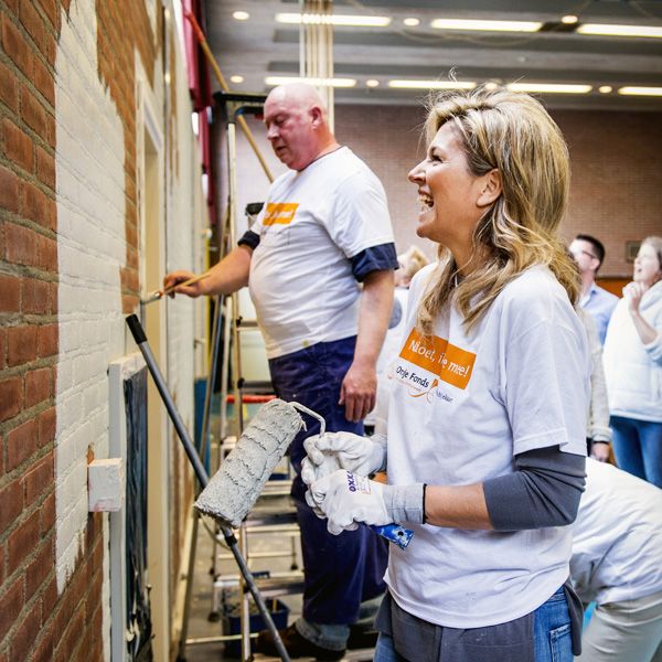 Un año más, el Día del voluntariado en Holanda nos deja divertidas imágenes de los reyes Guillermo y Máxima
