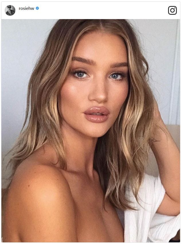 La crema 'todo en uno' de 9 euros que utiliza Rosie Huntington-Whiteley