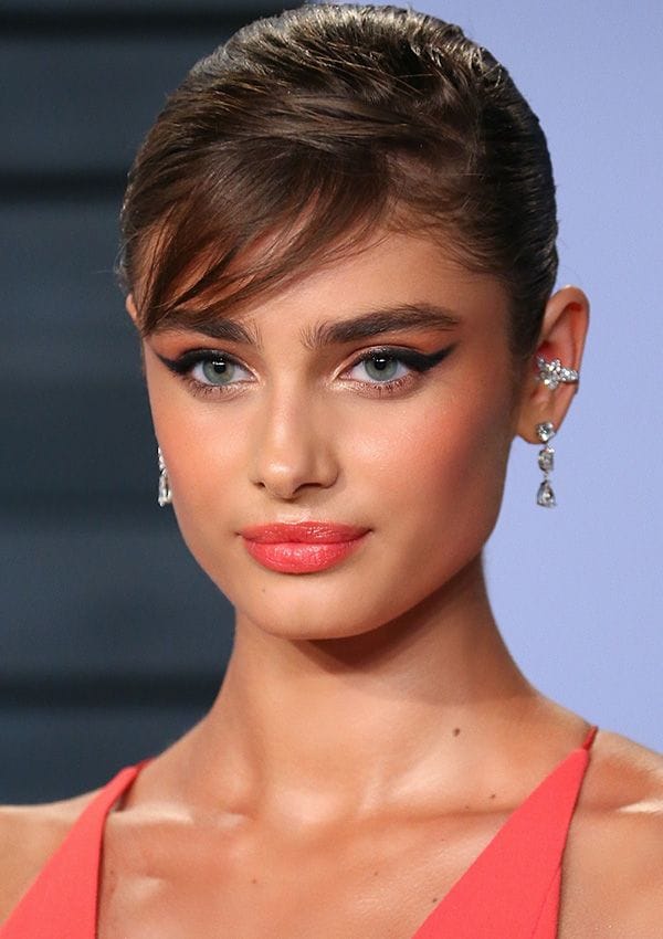 taylor hill maquillaje