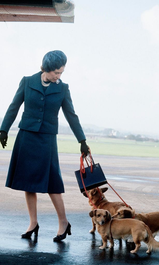 Queen Elizabeth ll arrives at Aberdeen Airport