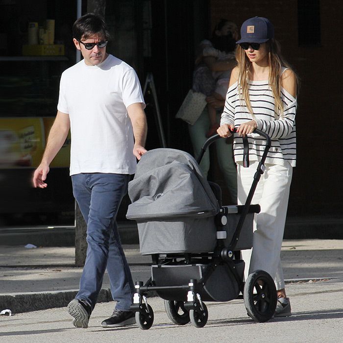 Ariadne Artiles, de paseo con sus dos amores