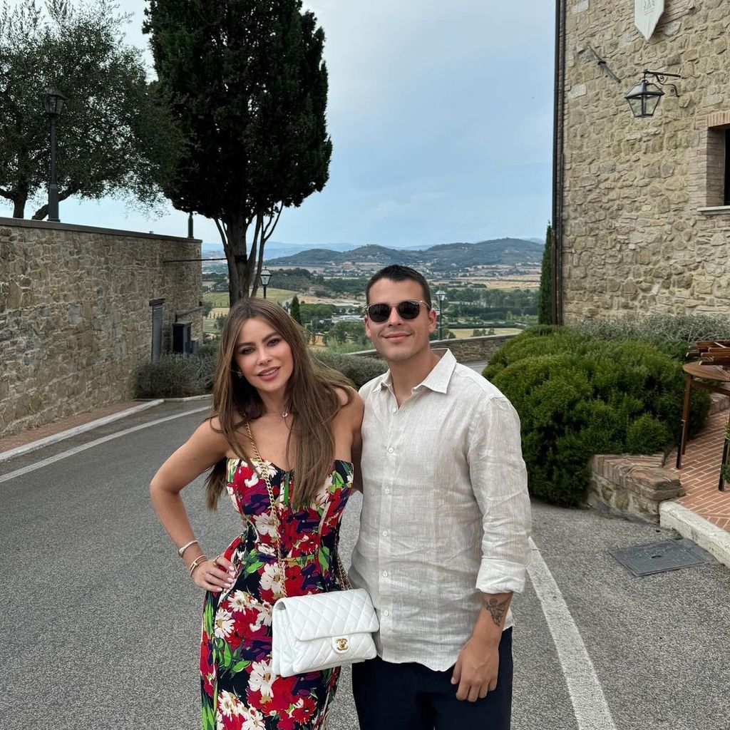 Sofía Vergara de vacaciones en Europa con su nuevo novio