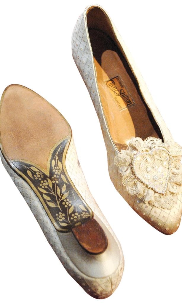 Historia del zapato de cristal NOVIAS