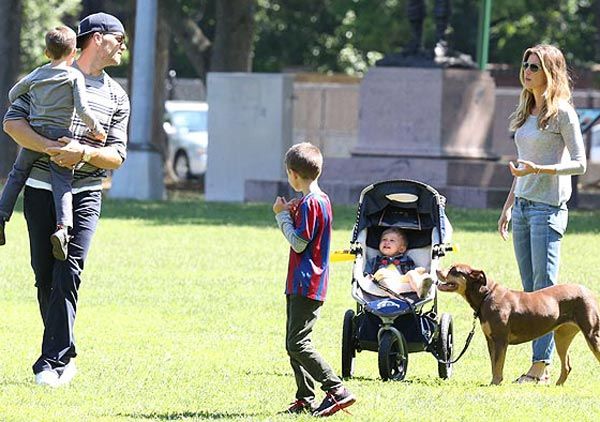 Gisele Bündchen y Tom Brady llevan seis años casados y son padres de dos hijos, Benjamin, de 5 años, Vivian, de 2
