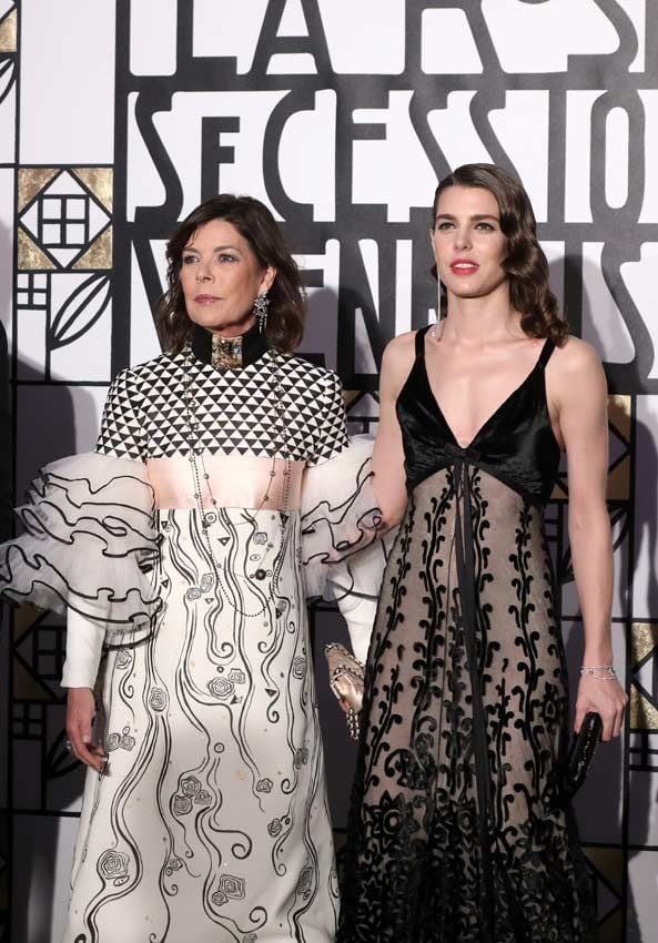 Carolina de Mónaco y Carlota Casiraghi