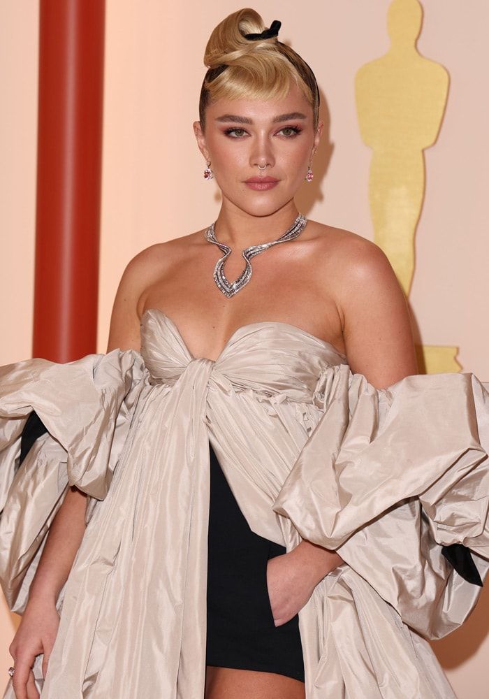 Florence Pugh a  a