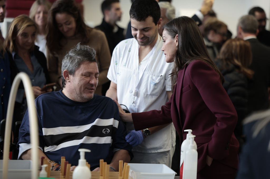  Los reyes Felipe y Letizia en el hospital de Paraplégicos de Toledo 