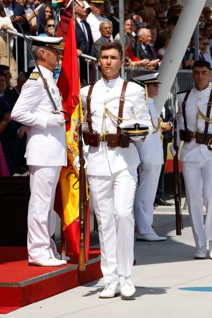 Pedro López-Quesada de Borbón-Dos Sicilias. Jura de Bandera. Julio 2024. Marín (Pontevedra)