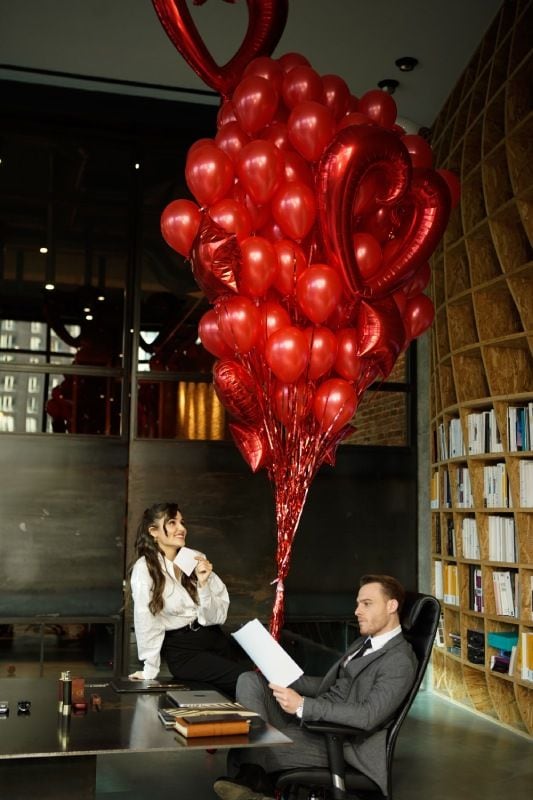 eda-serkan-globos-mediaset