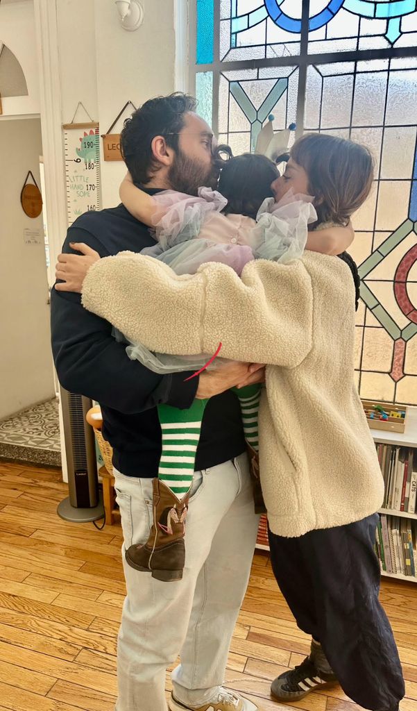 Natalia Téllez y su pareja celebraron  el cumpleaños 3 de Emilia.