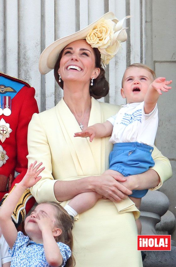 Principe Louis traje trooping the colour principe guillermo