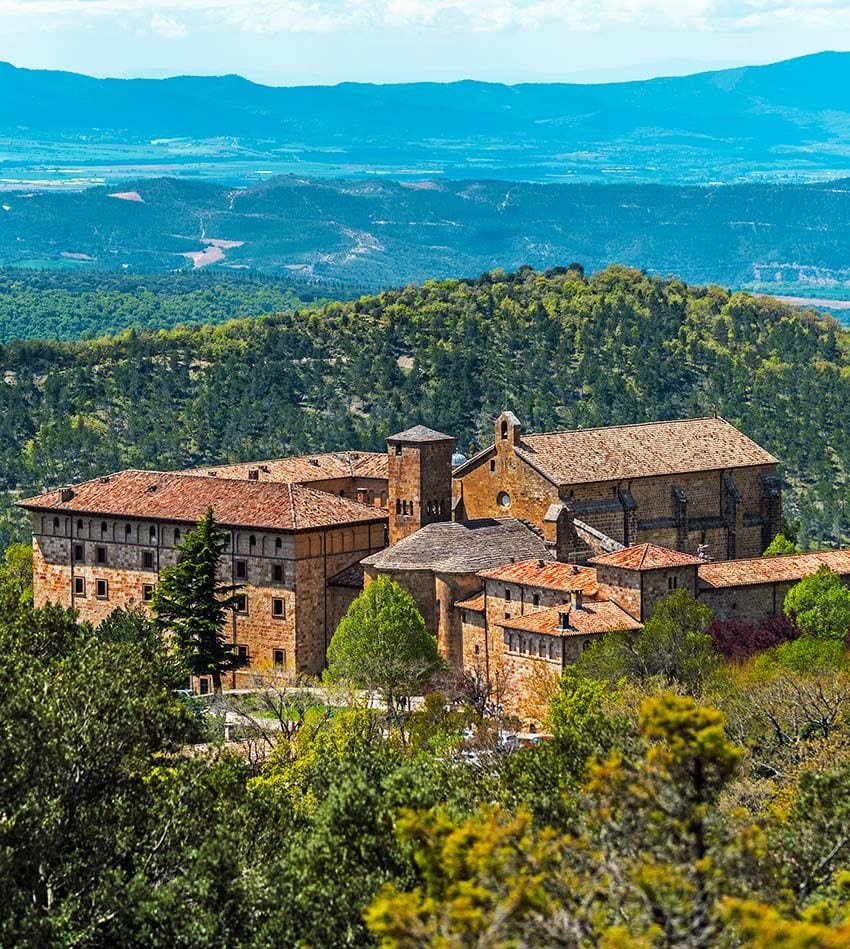 leyre monasterio navarra