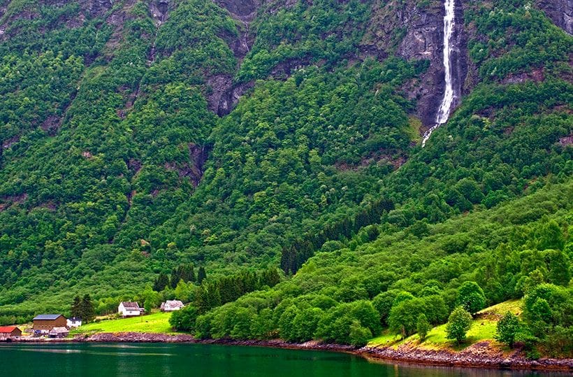 Sognefjord noruega fiordo