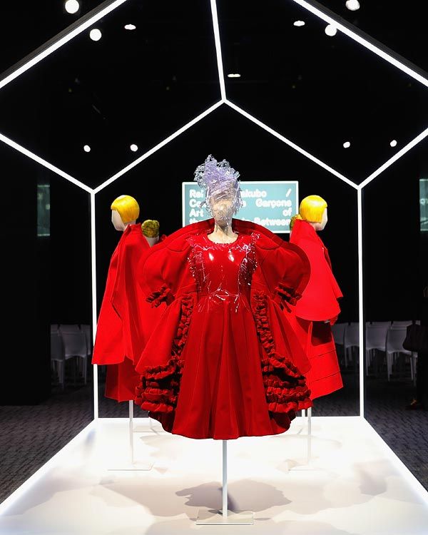 rei_kawakubo_met_2z