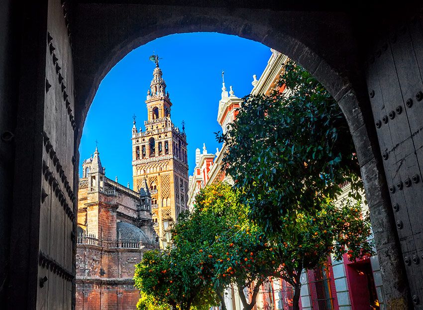 catedral-puertas-giralda-sevilla