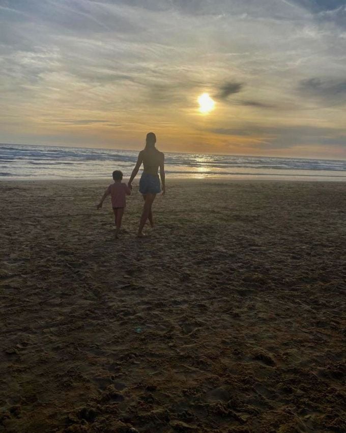 Eva González con su hijo